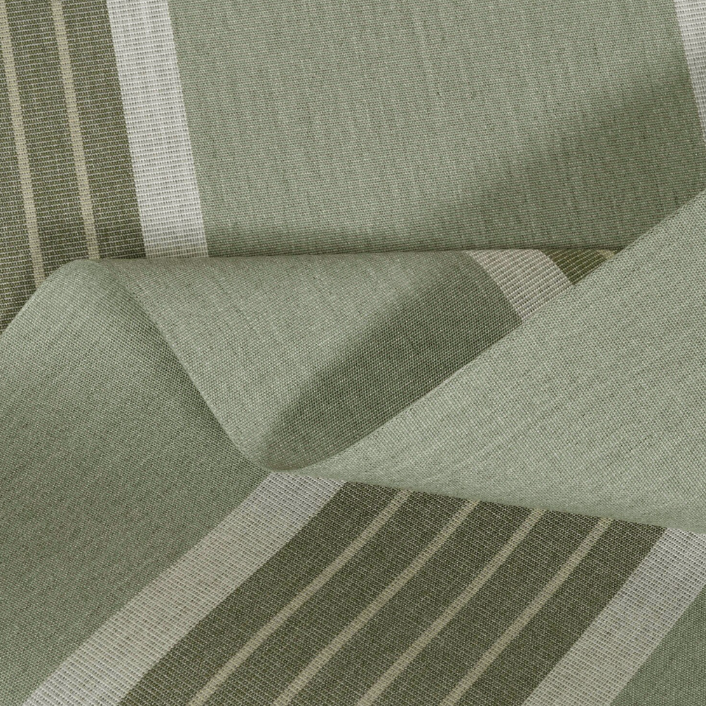Dickson Canvas: Manosque Green D104
