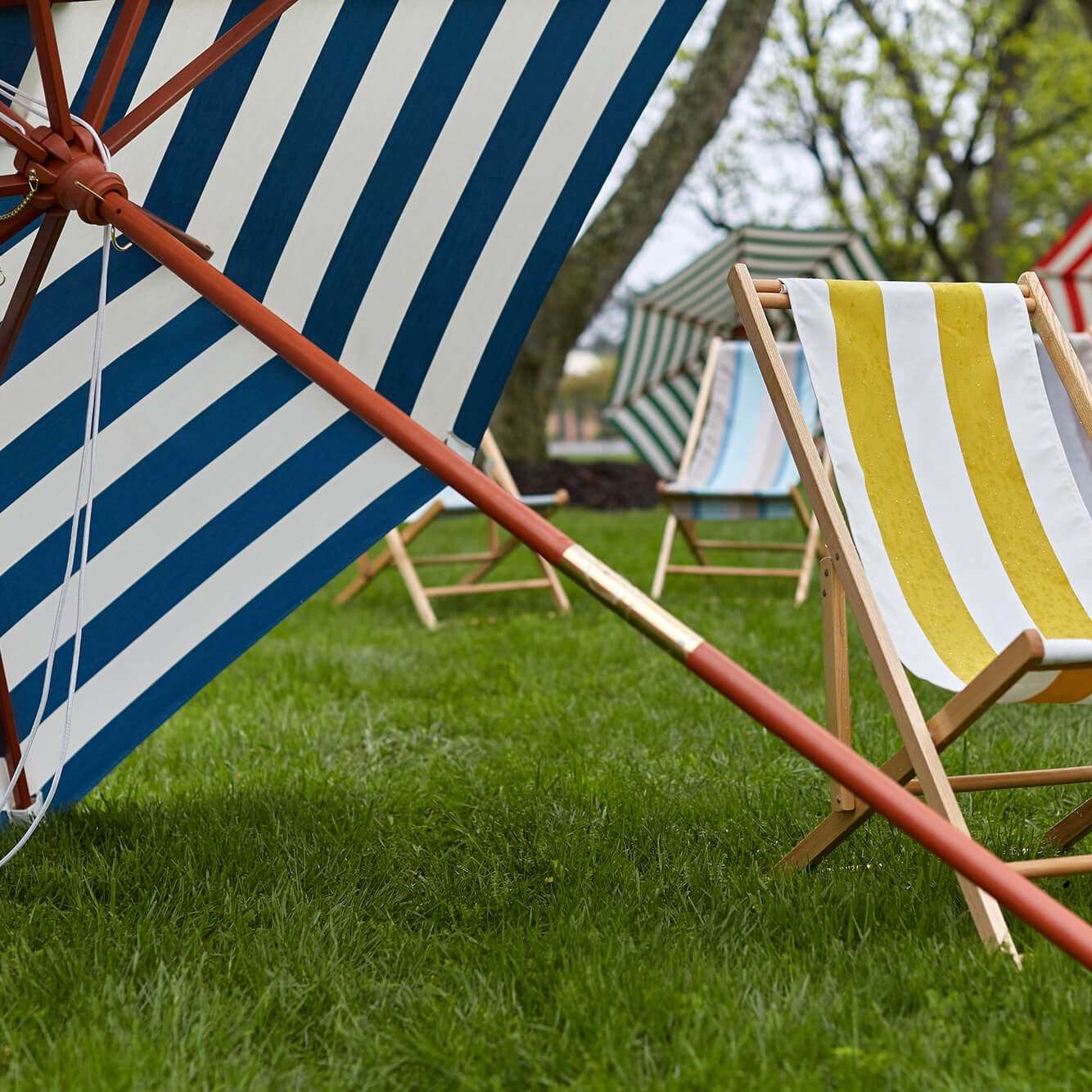 Sunbrella Acrylic Canvas: Navy and Cream Stripe