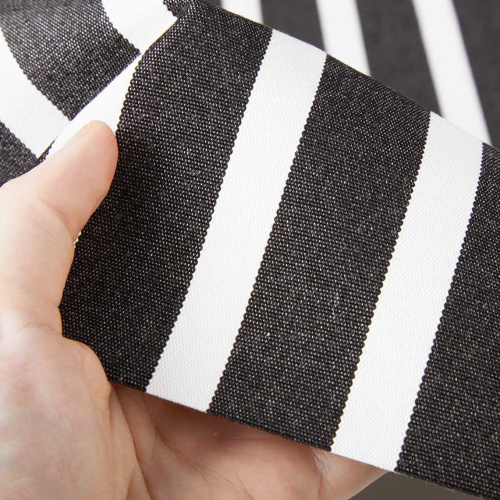 Sunbrella Shore Classic: 58033 Black & White stripe